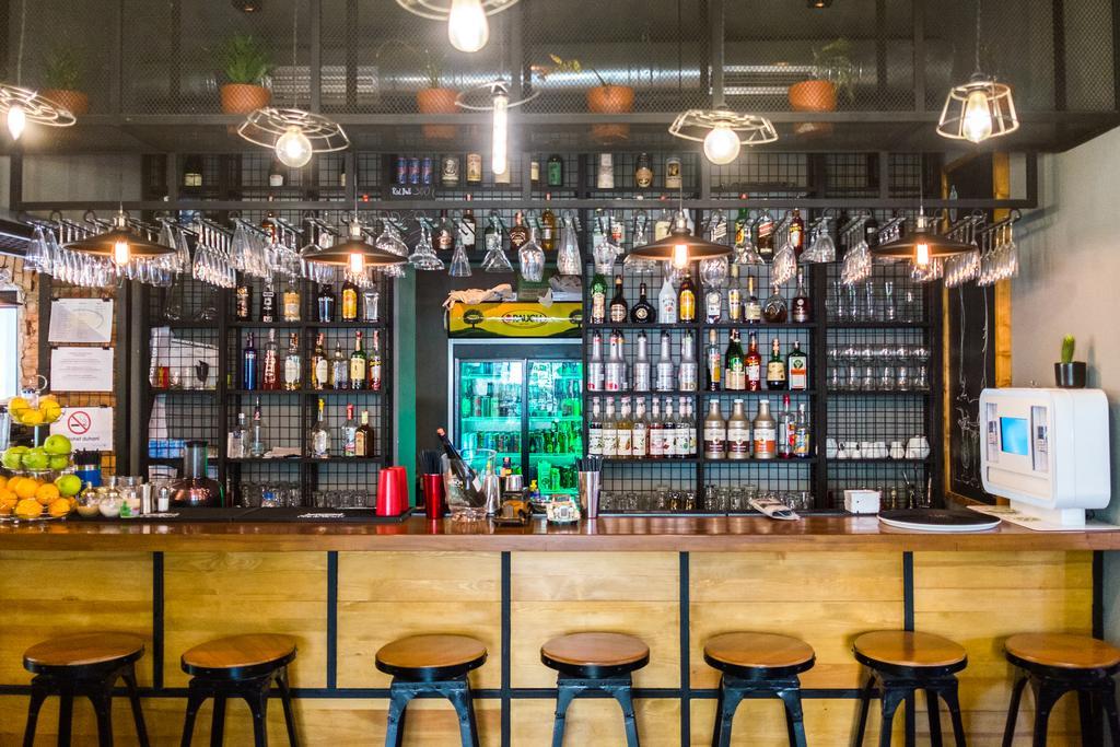 Destil Hostel 티라나 외부 사진